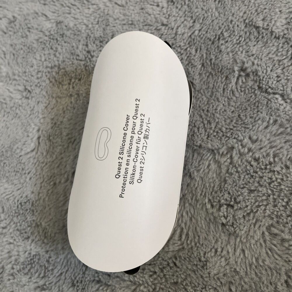 Genuine Meta Quest 2 Silicone Cover NEW